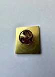 Знак сувенирный 1 разряд Россия цвет красный