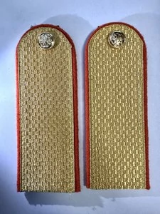 Погоны МЧС золотые с фурнитурой Картон звание Рядовой