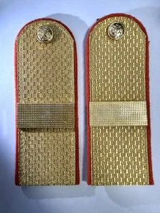 Погоны МЧС золотые с фурнитурой Картон звание Старший Сержант