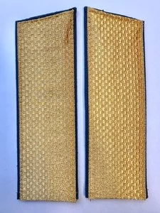 Погоны ФСБ парадные золотые рядового состава Кляммеры в комплекте картон 17см Скос