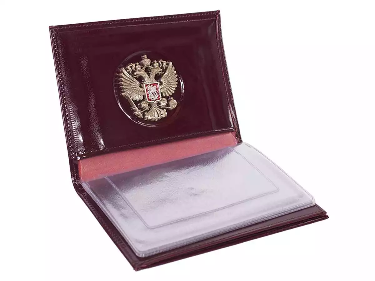 Кожаное портмоне для документов с гербом РФ