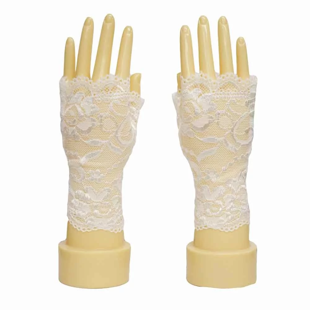 Женские перчатки гипюровые кружевные, цвет белый
