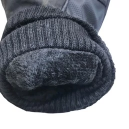 Перчатки зимние Softshell с искусственным мехом камуфляжные MTP black