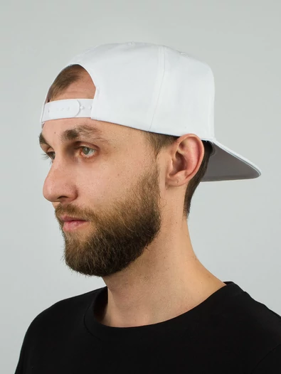 Бейсболка летняя с прямым козырьком Snapback с нашивкой Кеды цвет белый