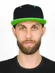 Бейсболка летняя с прямым козырьком Snapback цвет черный с зеленым козырьком