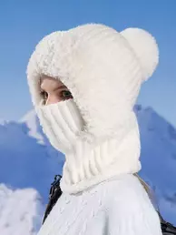 Женская зимняя вязаная шапка капор цвет белый